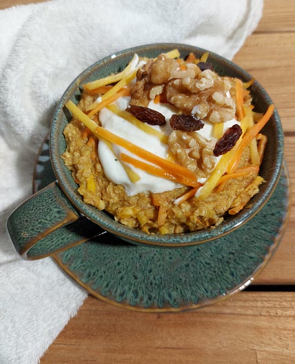 371 kcal - carrotcake mugcake - 17P 53C 8F