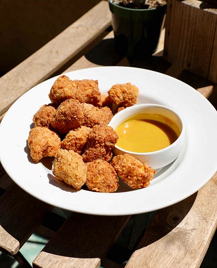 Vegan Popcorn “Chicken” 