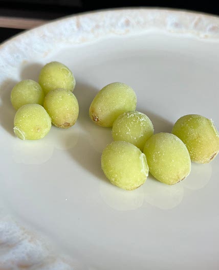 Frozen grapes (summer snack!)