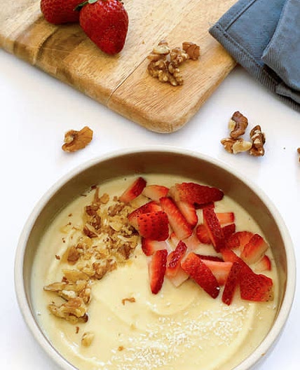 Pina Colada Smoothie Bowl