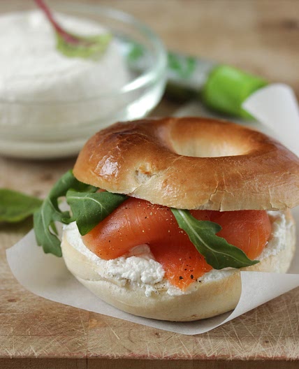 Bagels au saumon et chèvre frais