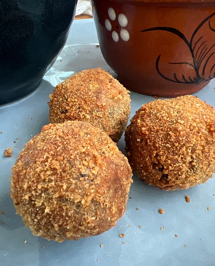 Spicy Bean and Chickpea Balls