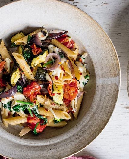 Roasted vegetable pasta with mozzarella – Michael Mosley’s Fast 800 diet