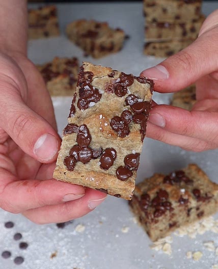 Healthier Chocolate Chip Cookie Bars