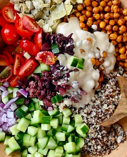Easy Arugula Chickpea Quinoa Salad
