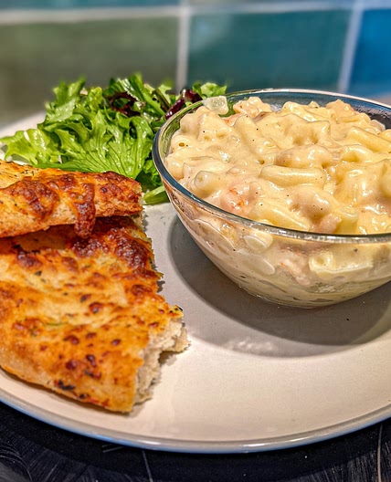 garlic prawn mac and cheese