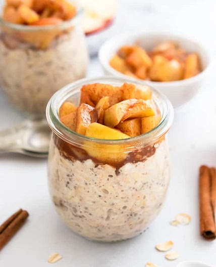 Apple Pie Overnight Oats