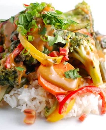 Stir fry veggies with Satay sauce 