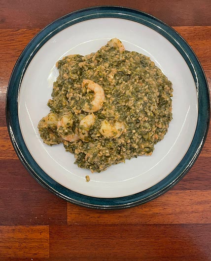 Matapa – delicious green stew with shrimp and peanuts!
