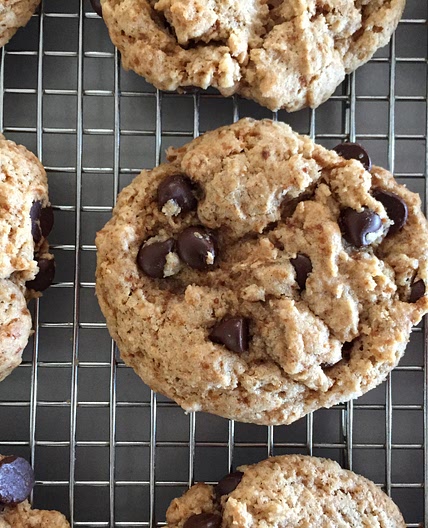 Fab Aquafaba Chocolate Chip Cookies