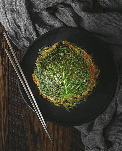 KKENIP BUCHIMGAE  (깻잎 부침개 • Perilla Leaf Pancakes)