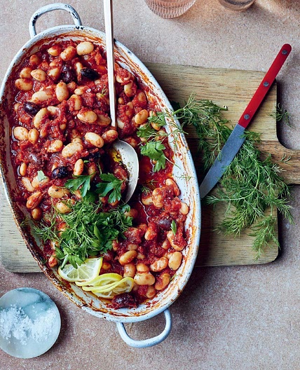 Greek-style baked beans