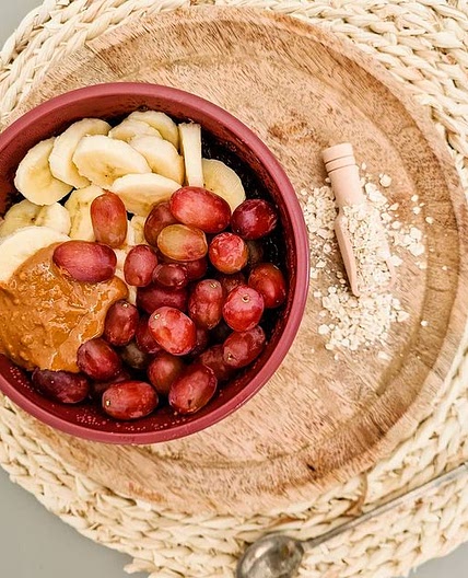 ♡ Koffie havermout ♡ Geen fancy foto, maar wel eentje van mijn favoriete ontbijtje ❤ (Al eet ik dit ook weleens als tussendoortje of als lunch). Meteen na het opstaan zet ik eigenlijk altijd mijn koffiezetapparaat aan en maak daarna meteen dit ontbijtje. H