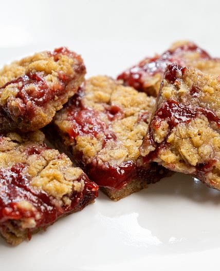 Gluten Free Strawberry Rhubarb Bars - Nomemade