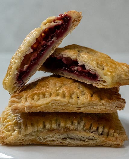 Gluten Free Berry Hand Pies - Nomemade