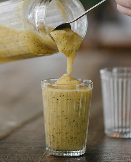 Chocolate Banana Smoothie with Coconut Milk