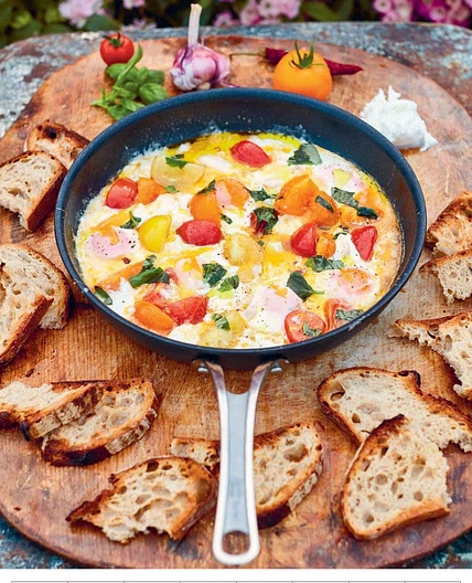 MOZZARELLA FRIED EGGS