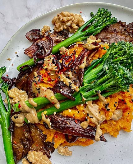 MISO ZOETE AARDAPPEL MET BIMI &amp; GEBAKKEN OESTERZWAM