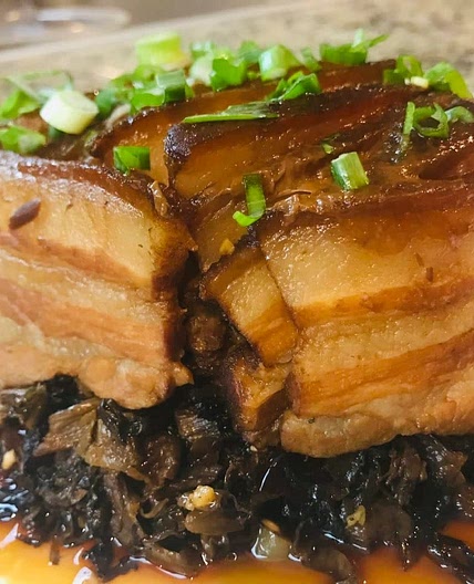 Steamed Pork Belly with Preserved Greens  | 烧白