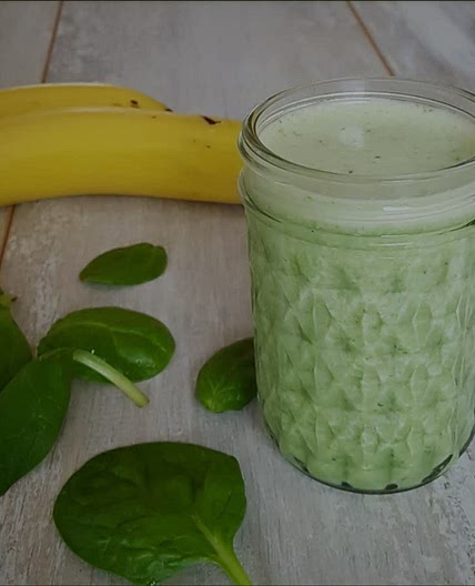 262kcal - Spinazie banaan smoothie - 16P 45C 1F