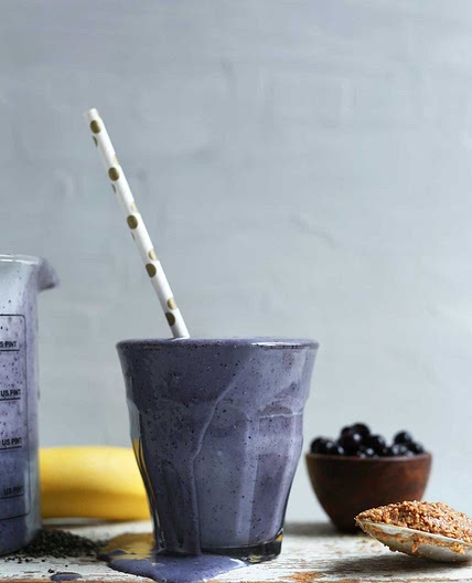 Blueberry Almond Butter Smoothie