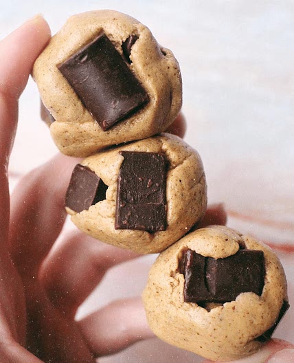 EASY Healthy Cookie Dough Balls ~ just 4 ingredients, gluten-free, low sugar!