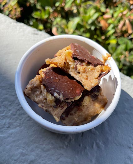 Healthy Snickers Bites