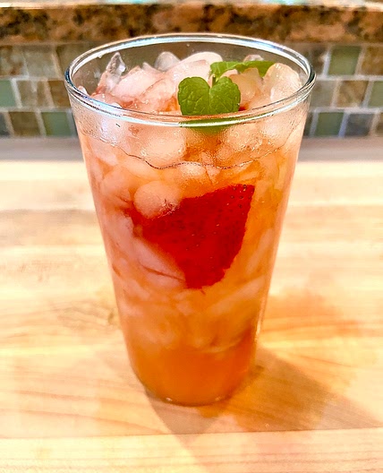 Strawberry Mint Lemonade