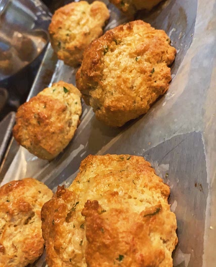 Copy Cat Red Lobster Cheddar Bay Biscuits 