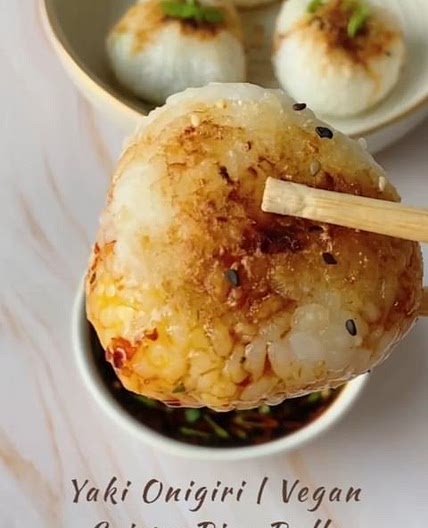 Yaki Onigiri 🍙 | Japanese Grilled Rice Balls | Vegan