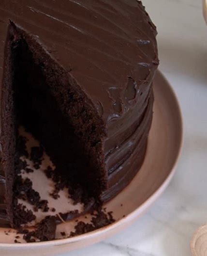 Bruce’s Chocolate Cake from Matilda