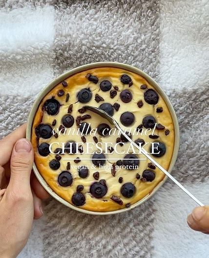[🇬🇧/🇩🇪] VEGAN VANILLA CARAMEL CHEESECAKE