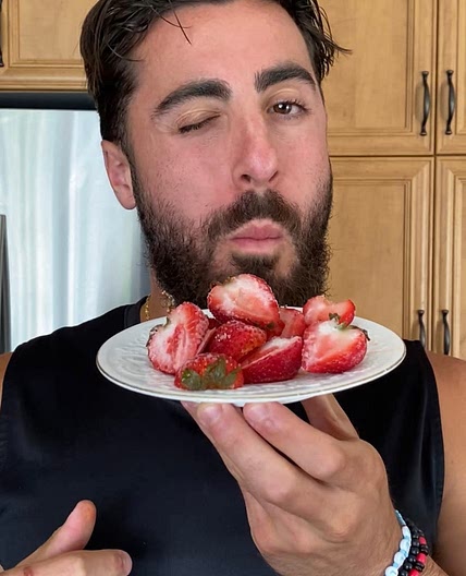 Healthy Sour Candy - Strawberries