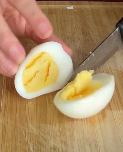 Air Fryer Hard Boiled Eggs