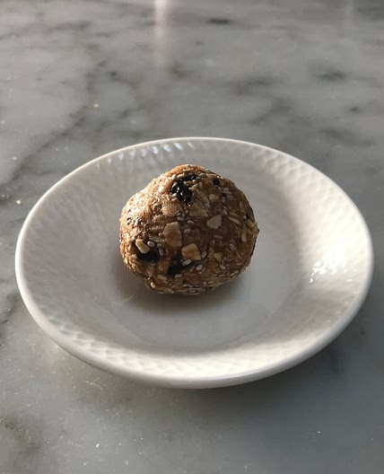 Coconut Oat Balls