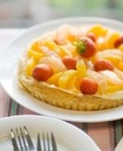 Fresh grapefruit cake