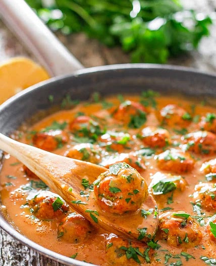 Thai Chicken Meatballs with Peanut Sauce