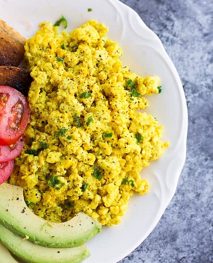 THE BEST TOFU SCRAMBLE