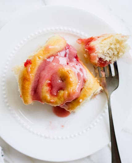 Rhubarb Rolls