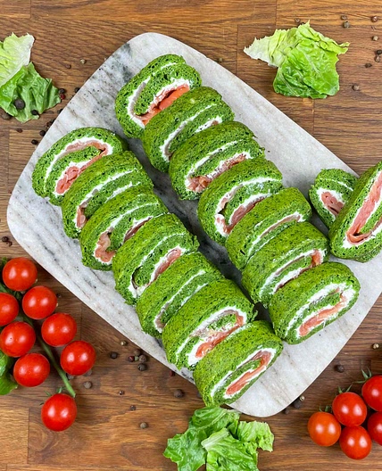 Spinach Smoked Salmon Roll
