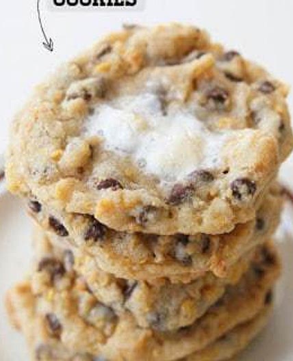MILK BAR CORNFLAKE MARSHMALLOW CHOCOLATE CHIP COOKIES