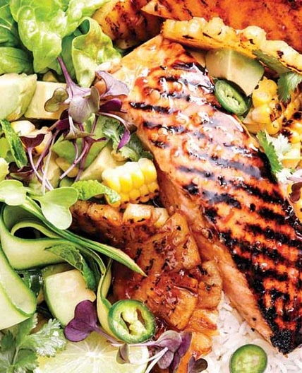 Salmon, pineapple and BBQ corn salad bowl