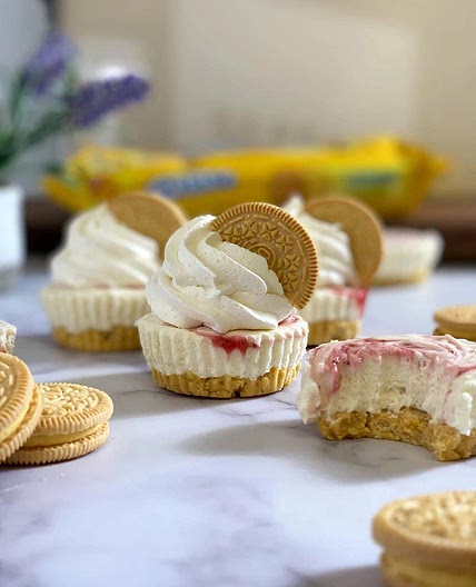 No-Bake Strawberry Lemon Cheesecake