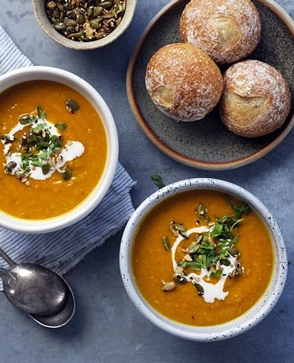 Easy Roasted Pumpkin & Corn Soup