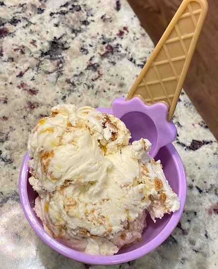 Homemade Peach Crisp Ice Cream 