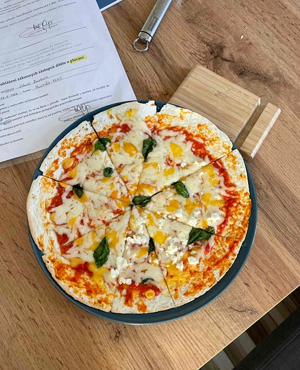 Tortilla pizza🍕