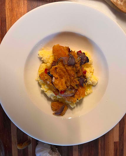 Spicy squash with creamy polenta
