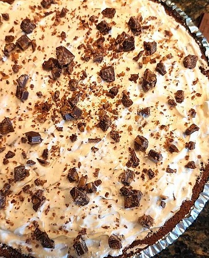 No-Bake Creamy Toffee Cheesecake Pie Recipe Is Tried & True