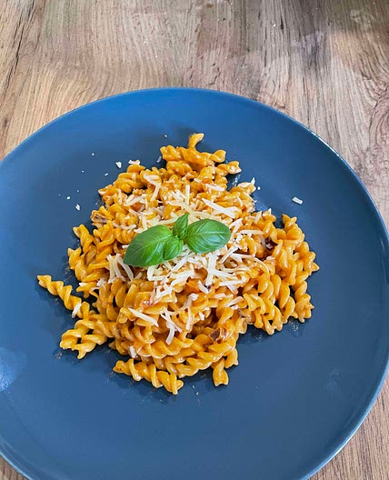 Gigi hadid pasta