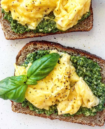 Quick Pesto & Scrambled Eggs on Toast